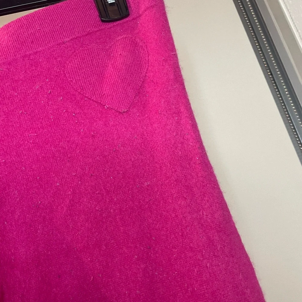 🌟Vintage Y2K Juicy Couture Fuchsia 100% Cashmere Pants - Picture 5 of 11